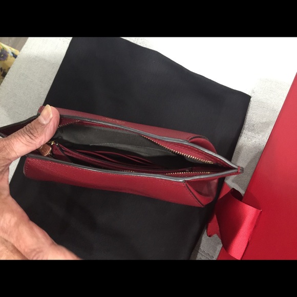 Authentic .Beautiful red with gold  Cartier purse - Picture 4 of 9